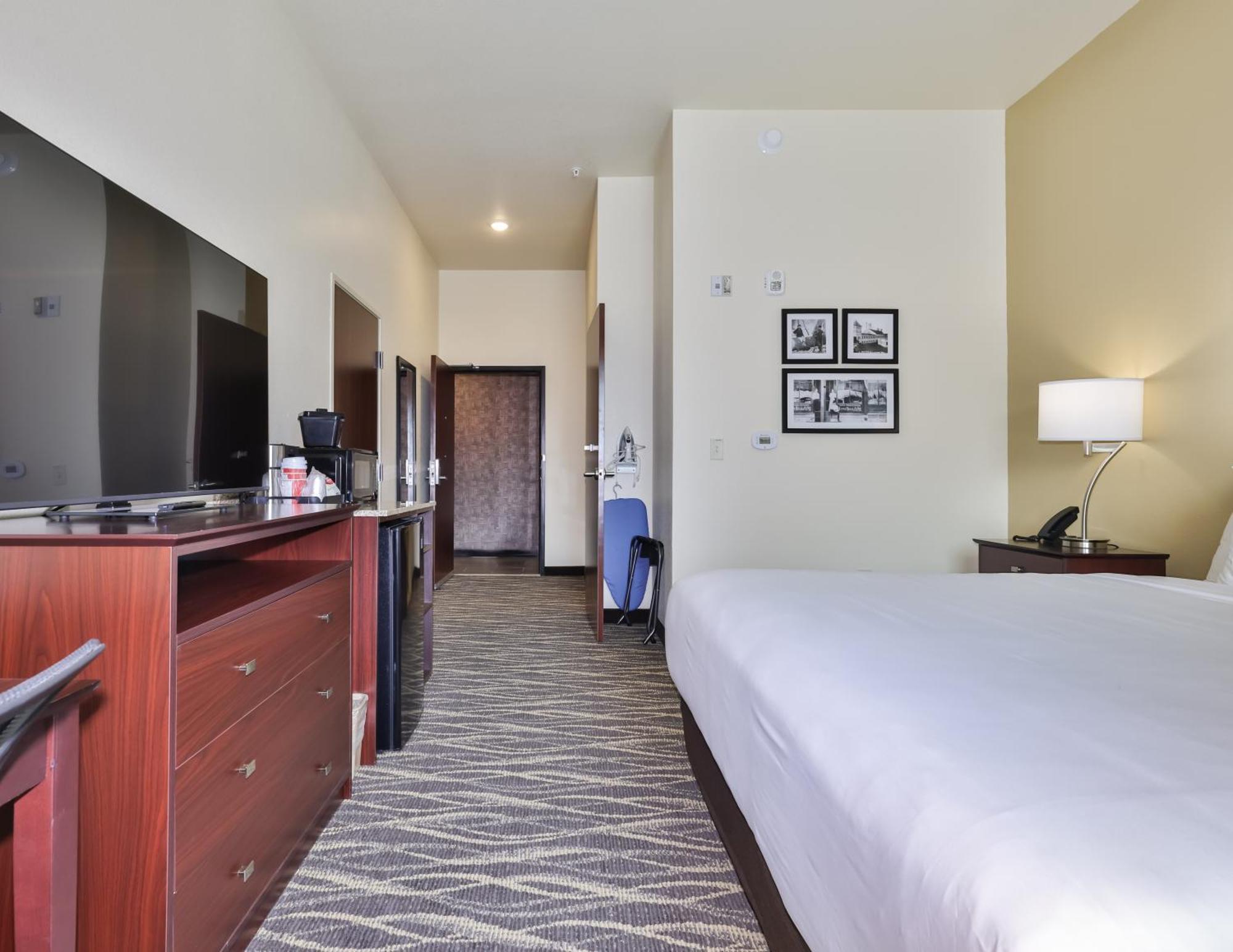 Cobblestone Hotel & Suites - Rhinelander Екстериор снимка
