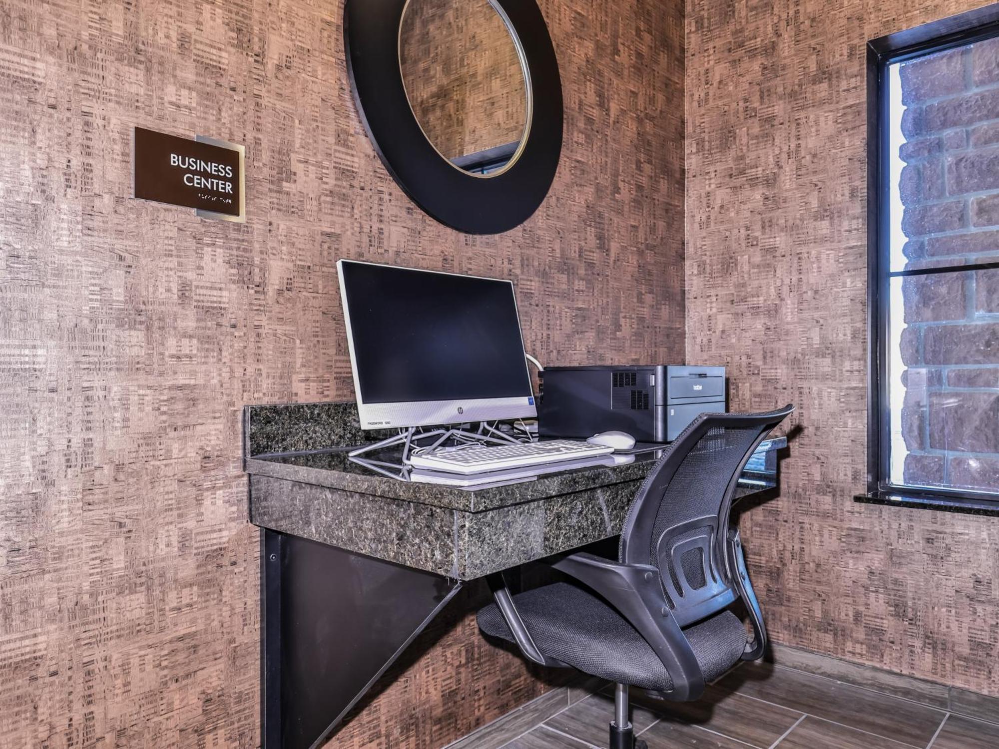 Cobblestone Hotel & Suites - Rhinelander Екстериор снимка